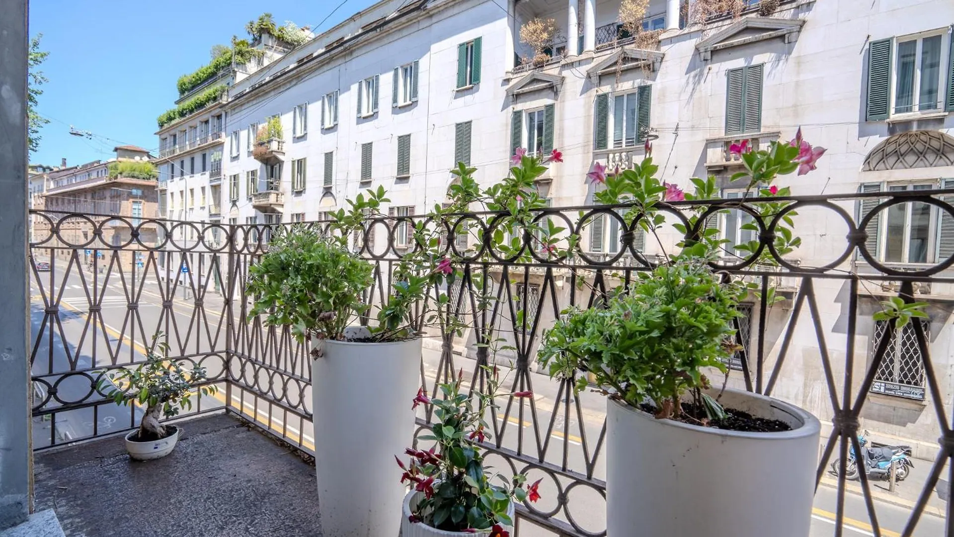 Hotel B And G San Babila- Luxury In The Heart Of Milano - Design District Affittacamere